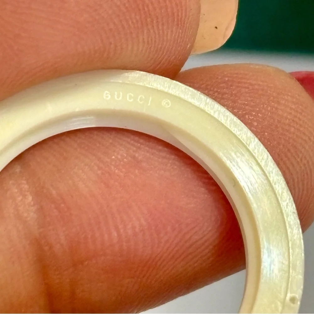 GUCCI WHITE BEZEL for the Vintage GUCCI Interchangeable bezel watch - Picture 5 of 5